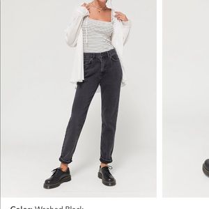 BDG mom jeans Urban Outfitters